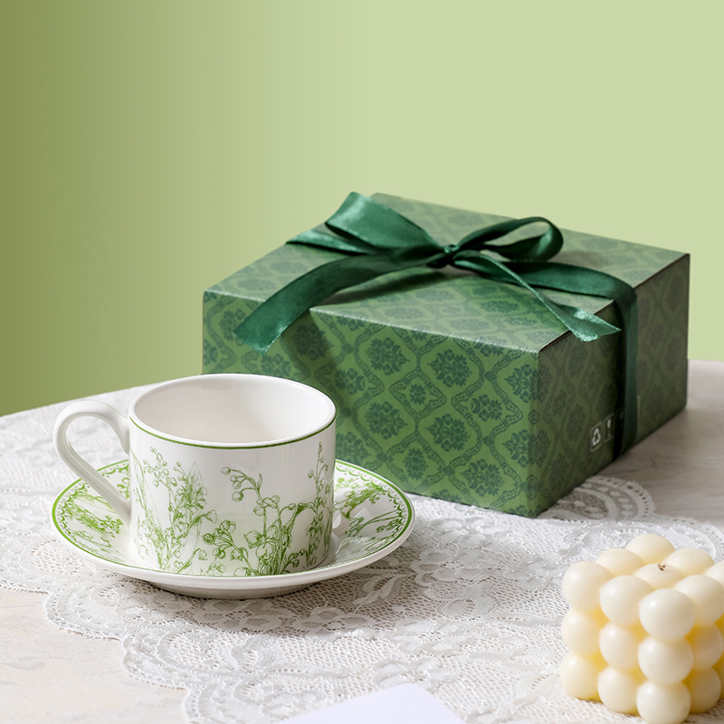 Valley Tea And Coffee - İnci Çiçeği Kahve Fincanı ve Tabak
