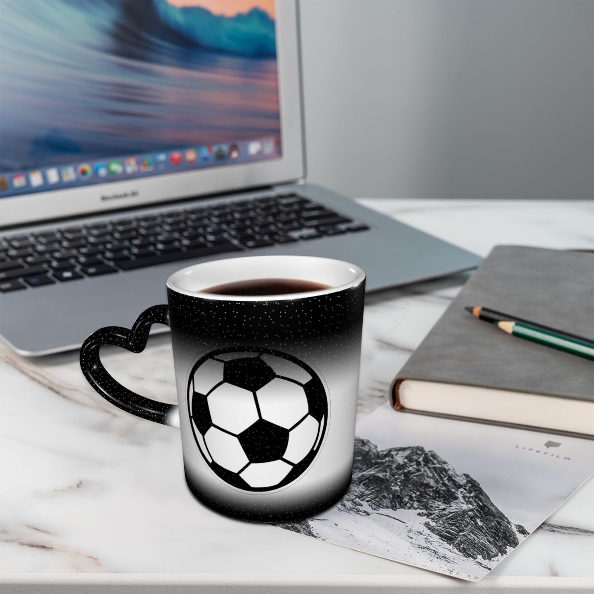 Futbol Topu Futbol Simgesi Kup - Coffee Tea Icon incelemesi ve fiyatı